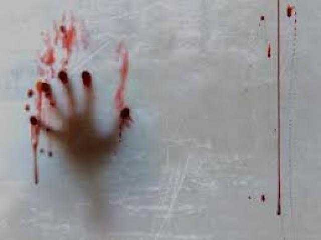 تجديد حبس عجوز شرعت فى قتل حفيدتها بـ”شاكوش”