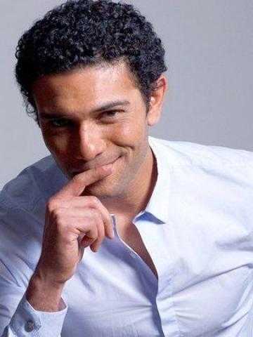 آسر ياسين يشارك فى 3 أفلام دفعة واحدة