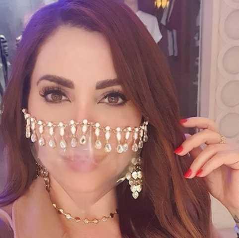 المكياج البدوي يعكس جمال ملامح نسرين طافش