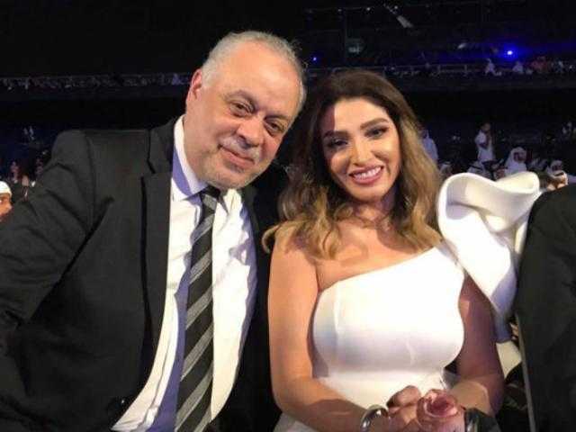 «نِعم الزوجة والحبيبة».. أشرف زكي يوجه رسالة لـ«روجينا»