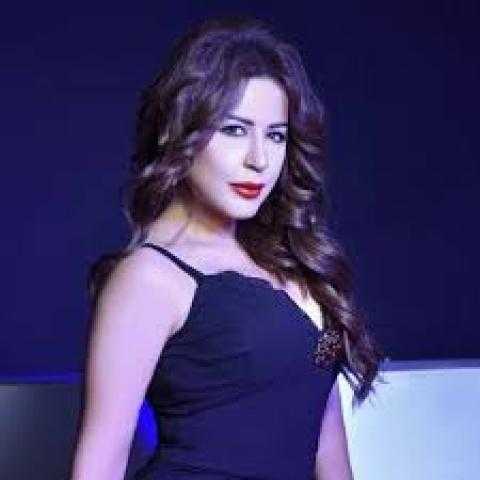 احتفالًا بذكرى 30 يونيو.. سالي خليل تستعد لطرح أغنية وطنية