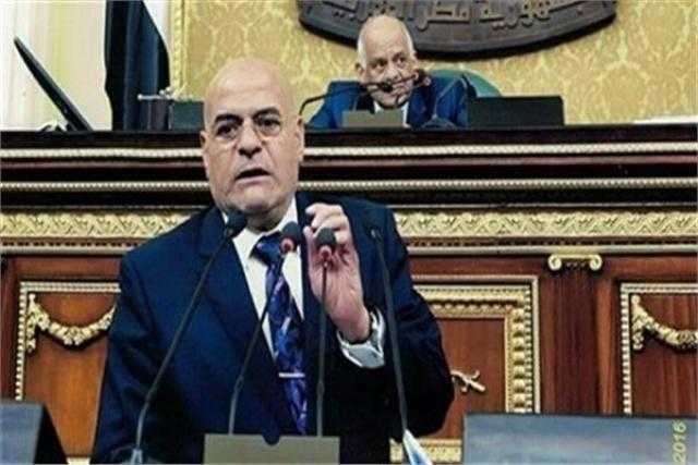 نائب: مكاسب العمال في السنوات الأخيرة تؤكد انحياز السيسي لهم