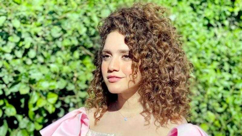 رنا رئيس تبرز أنوثتها في أحدث ظهور (صور)