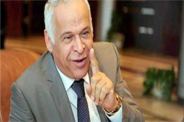 فرج عامر يطالب بعدم زيادة المصروفات الدراسية العام المقبل