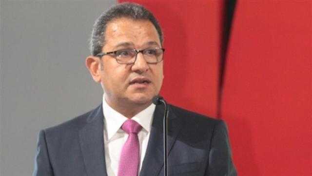 برلماني يشيد بدور «التعاون للبترول» في إنتاج المستلزمات الطبية لموجهة كورونا