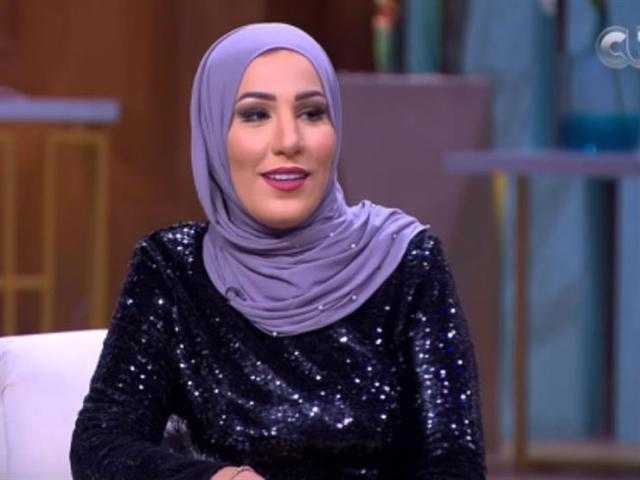 ملابس أنيقة.. نداء شرارة تتألق بإطلالة محتشمة