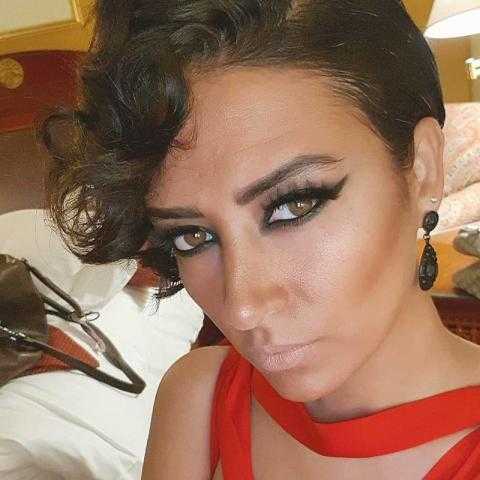 ما تخافيش من أهلك.. ياسمين غيث توجه رسالة خاصة للبنات