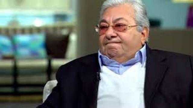 فاروق فلوكس عن رفض دخول ابنه عالم التمثيل: ”مكنتش عاوزه يتعذب” (فيديو)