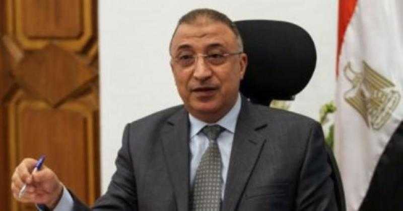 محافظ الإسكندرية: صرف 50 ألف جنيه لأسرة المتوفى من ضحايا العقار المنهار