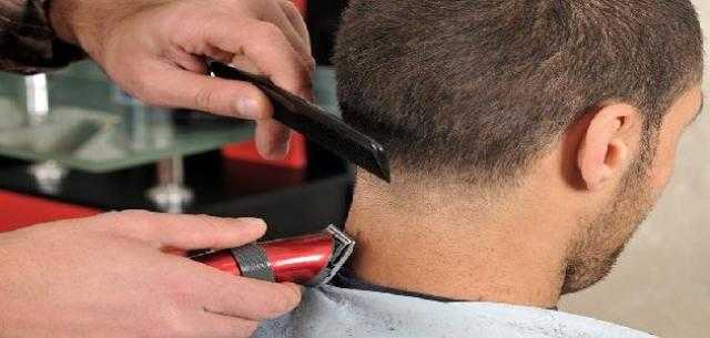 حكم من يحلق شعره أو يقص أظافره في عشر ذي الحجة.. الإفتاء توضح