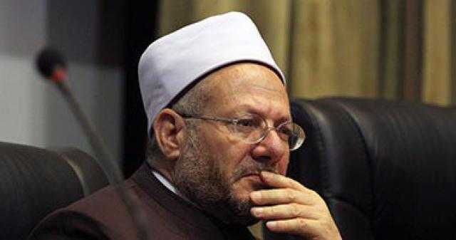 هل يجوز صيام يوم عرفة بنية قضاء النذر.. عالم أزهري يجيب