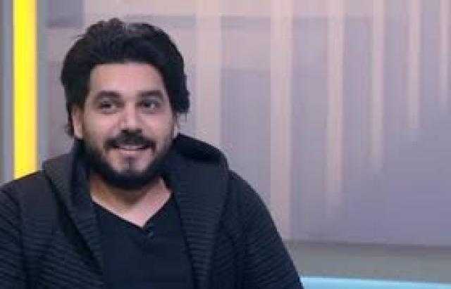 الفنان عبد الله الجسمي يكشف تفاصيل بداية مسيرته الفنية مع الغناء