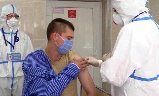 هل يتأثر فيروس كورونا بفصول السنة؟ الصحة العالمية تجيب