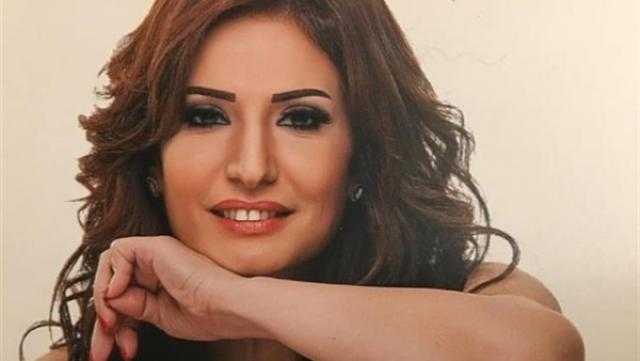 أمل رزق تفاجئ متابعيها بإطلالة ساحرة