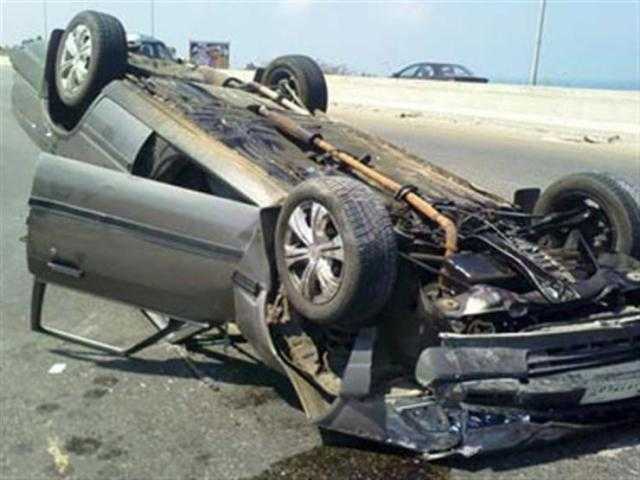 إصابة ٤ أشخاص في حادث تصادم على محور المشير طنطاوي