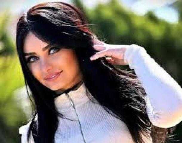 البورنيطة تهوس متابعي هيفاء حسوني