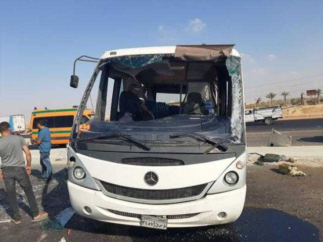 إصابة 3 أساتذة جامعيين فى حادث تصادم على طريق ”الإسماعيلية القاهرة”
