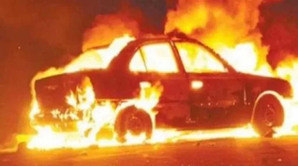 العناية الإلهية تنقذ 9 أطفال من الموت بعد اشتعال سيارة حضانة بالبلينا سوهاج