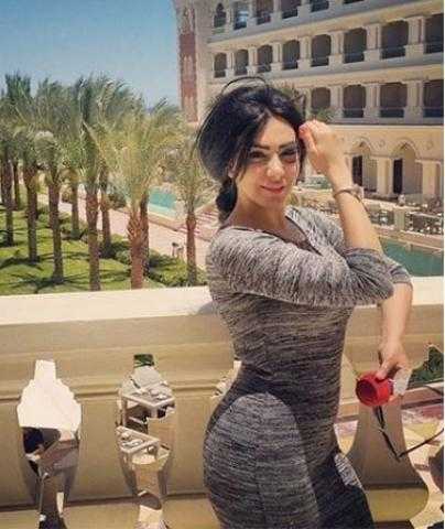 مريهان حسين تتألق بإطلالة صيفية في أحدث ظهور لها