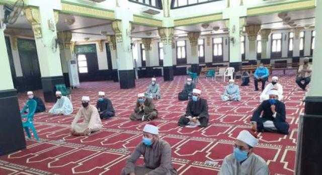 بعد قرار عودة صلاة الجمعة بالمساجد.. متى تجوز صلاتها بالمنزل ظهرًا؟