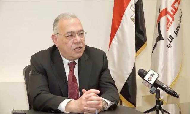 المصريين الأحرار مشيدا بجهود تعويم السفينة الجانحة: يعكس قوة مصر وعزيمة رجالها