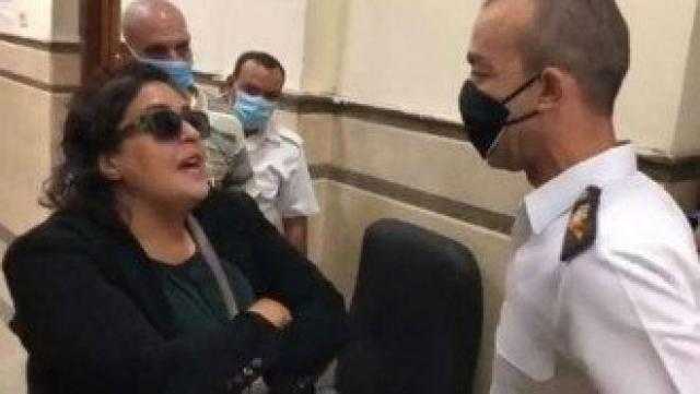 جنح النزهة تؤجل محاكمة ”سيدة المحكمة” لجلسة 21 أكتوبر