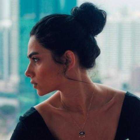 في إطلالة جديدة.. هدى المفتي تشارك متابعيها صورة جديدة