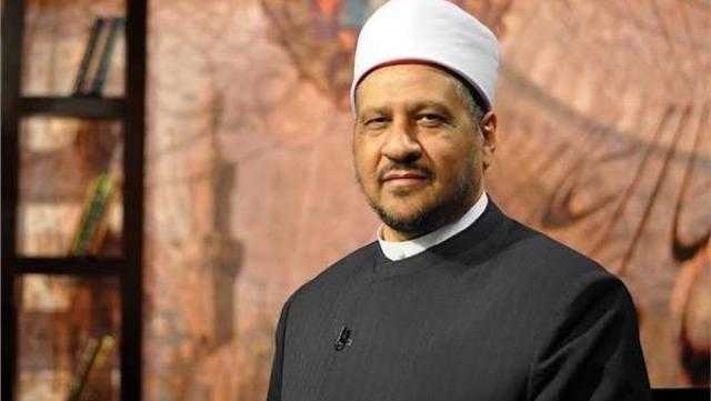 الصدقة الجارية .. مستشار المفتي يوضح أفضل أنواعها وفضلها