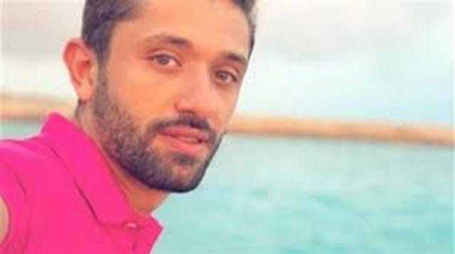 صورة نادرة لـ كريم محمود عبدالعزيز مع عائلته