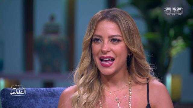 بكاش مايوه أبيض.. ريم مصطفى أمام البحر في إطلالة صيفية