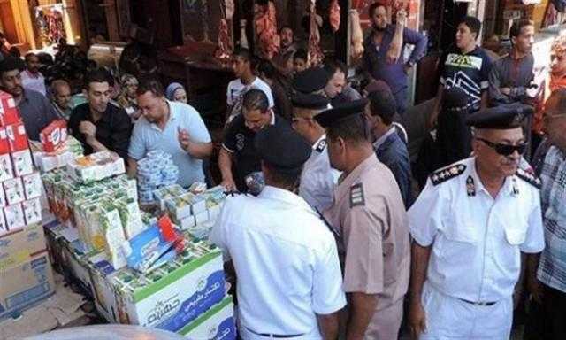 مباحث التموين تضبط 5 طن هياكل دواجن و10 طن فراولة مجمدة فاسدة