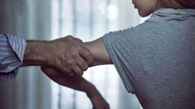 إحالة مدرس تحرش بطالبات إلى المعاش فى شبرا