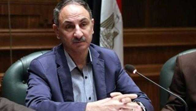 مجدي ملك يطالب بتدشين حملات توعية بشأن تطوير منظومة الري