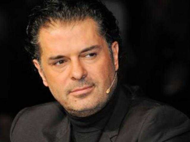 راغب علامة ينتقد النظام اللبنانى: ”فاسد وخائن وسارق ومنحرف”