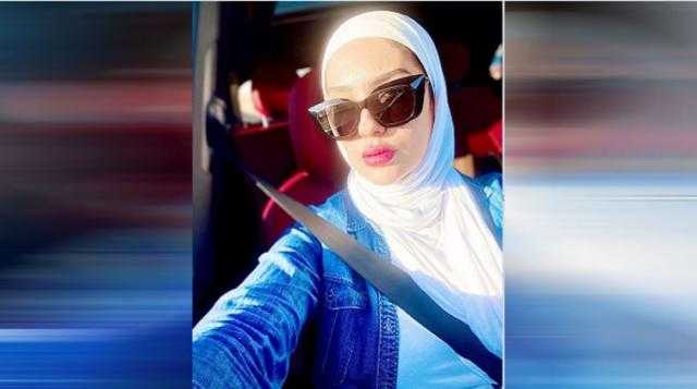 مي فخري ترتدي الحجاب وتفاجيء جمهورها باعتزالها الفن