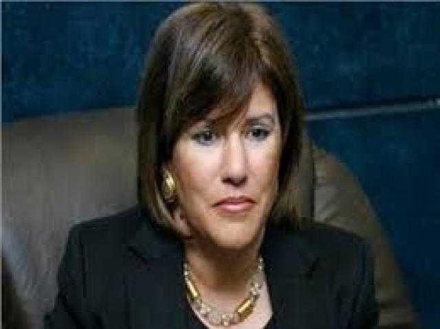 هدى عبد الناصر تروي كواليس ما دار في منزل الزعيم قبل خطاب التنحي.. فيديو