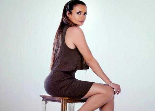 إيمى سالم بإطلالة تبرز جمالها على إنستجرام