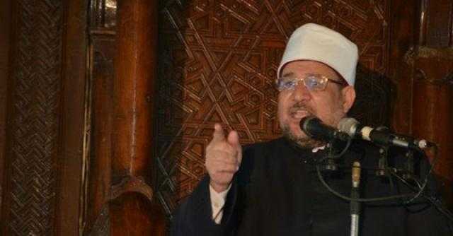 وزير الأوقاف: المتطاول على وطنه خائن وعميل وجزاؤه قطع اليد.. فيديو