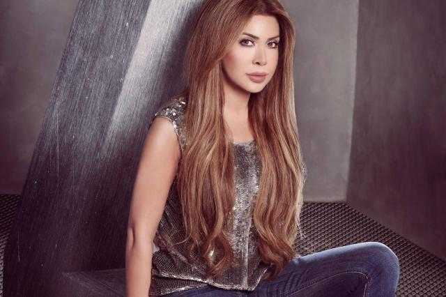 نوال الزغبي تخطف الأنظار بإطلالة جذابة