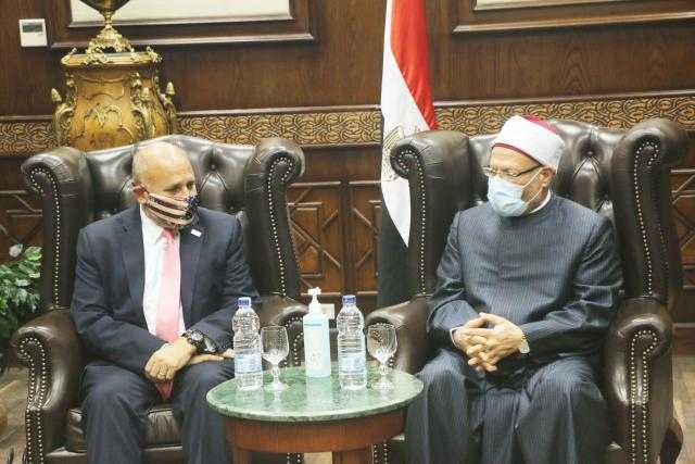 مفتي الجمهورية يستقبل وفدًا أمريكيًّا رفيع المستوى
