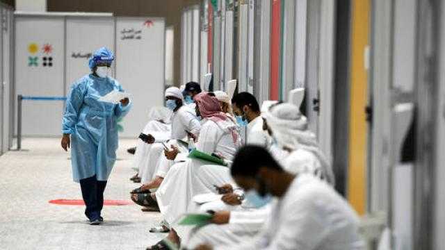 الصحة الإماراتية توافق على المرحلة الثالثة من تجارب ”سبوتنيك-V” الروسي