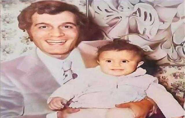 رانيا محمود ياسين ناعية رحيل والدها: «كسرت قلبي»