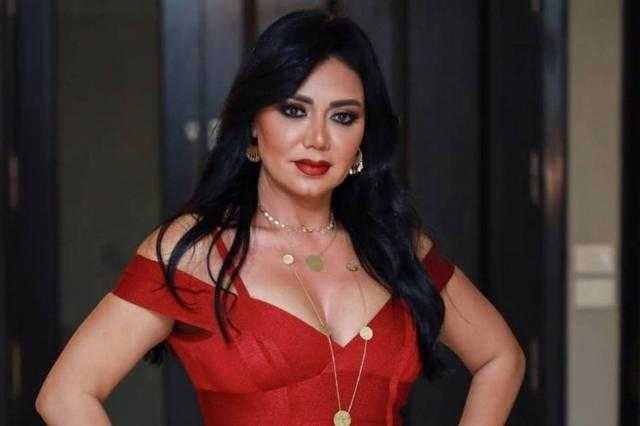 رانيا يوسف تهنىء جمهورها بالعام الجديد بهذا الفيديو