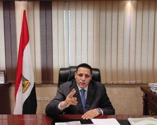عضو بالشيوخ: إقبال المصريين بالخارج على المشاركة في الانتخابات دليل على ثقتهم بالقيادة السياسية