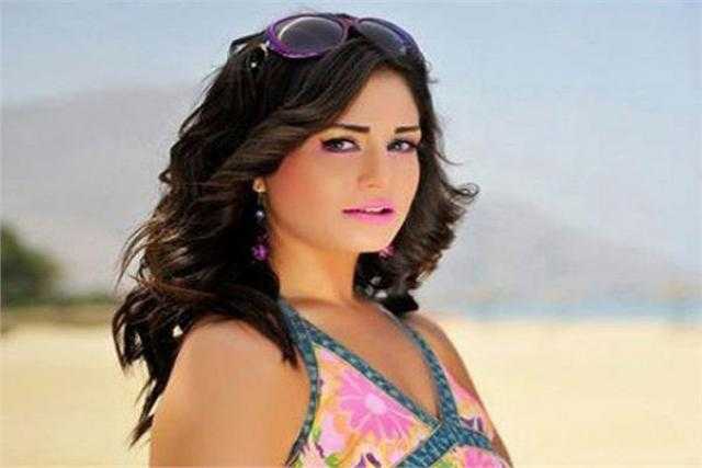 منة فضالى بعد انتهاءها تصوير نسل الأغراب: لا أتسرع فى قبول أى عمل