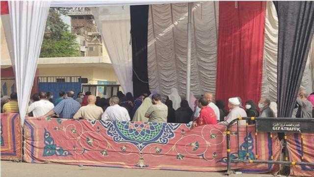 ناخبو البحر الأعظم يسطرون ملحمة وطنية في لجان انتخابات البرلمان