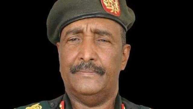 رئيس المجلس السيادي في السودان يصل القاهرة