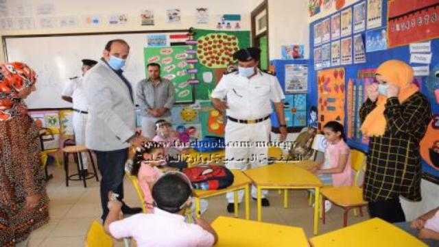 الداخلية: تنظيم زيارات للمدارس لتهنئة الطلبة بالعام الجديد