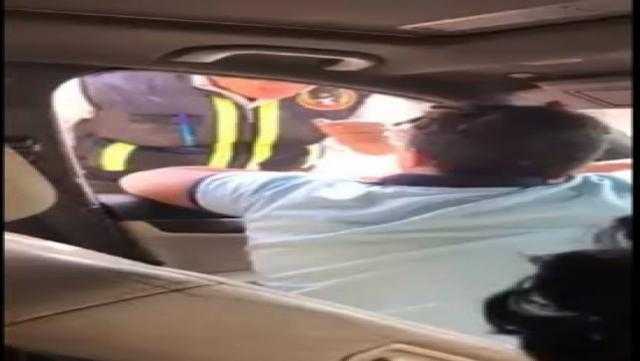 النيابة تسلم «طفل المعادي» المتهم بالتعدي على فرد شرطة مرور لأسرته