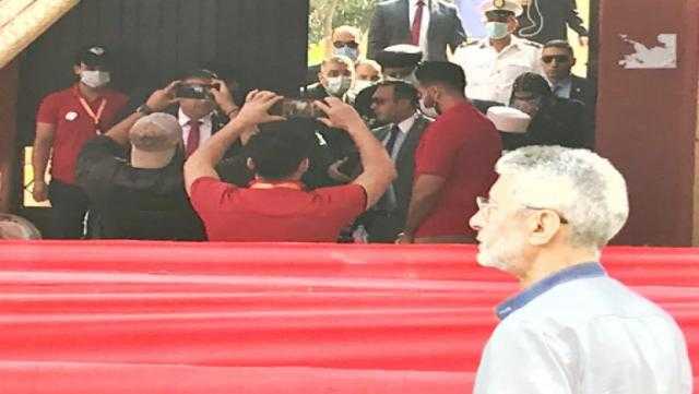 البابا تواضروس الثاني يدلي بصوته في انتخابات البرلمان